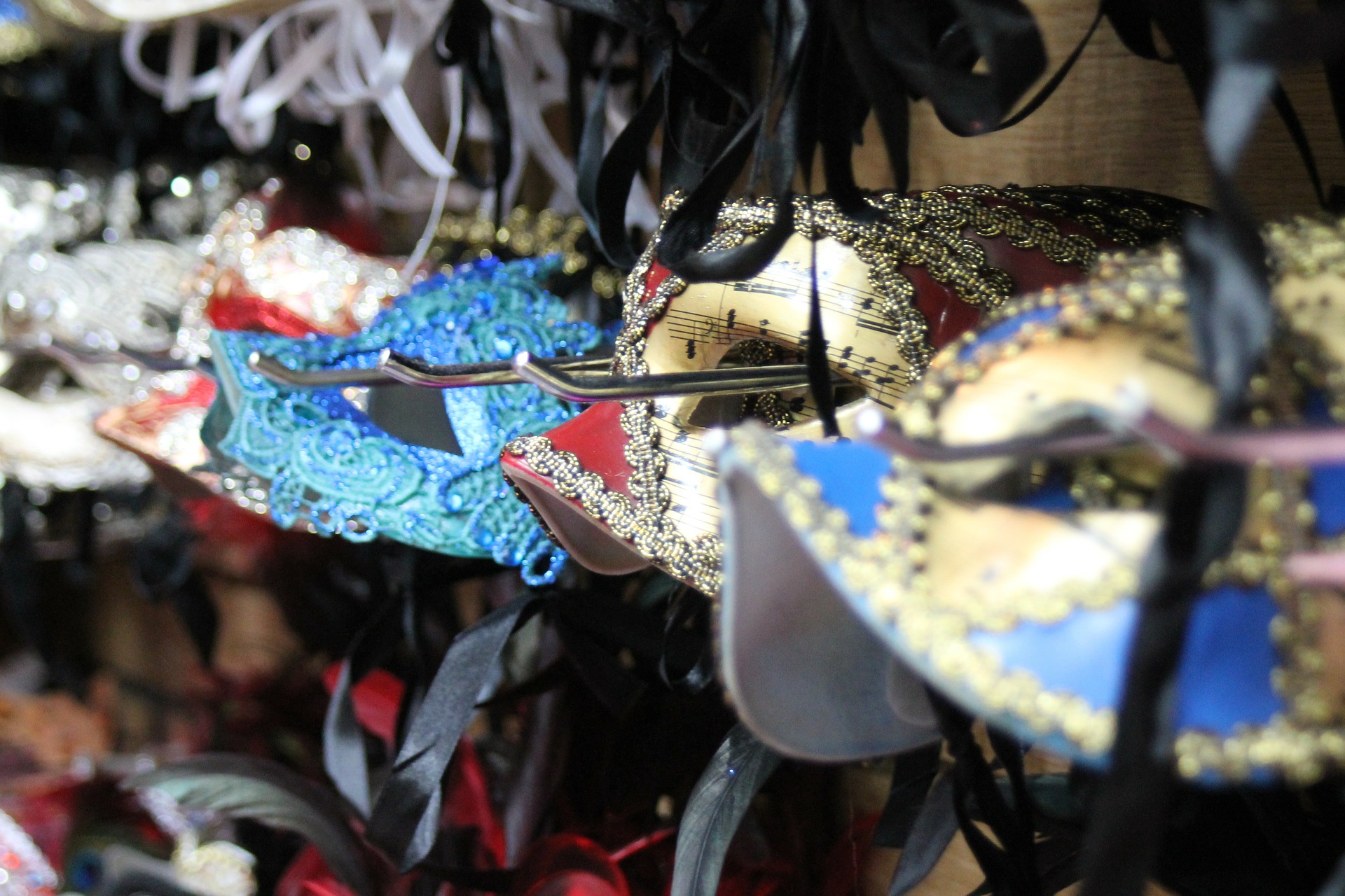 masks, new orleans, mardi gras, NOLA, Bourbon Street